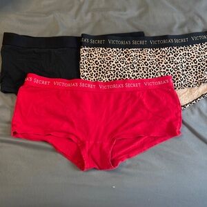 Victoria’s Secret set of 3 Shortie panties size Large EUC